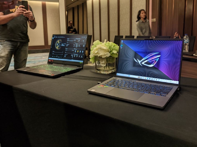 ASUS rilis 5 laptop AMD baru, salah satunya punya 2 layar