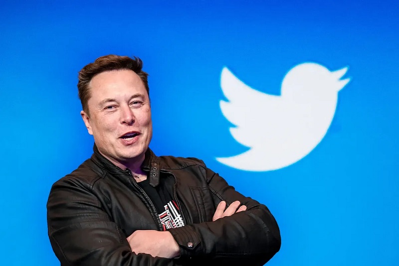 Elon Musk: Pendapatan Iklan Twitter Turun 50%