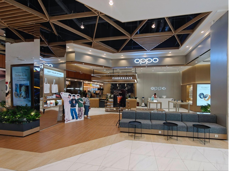 OPPO resmikan Experience Store AEON Deltamas, berikan segudang promo