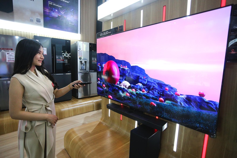 Bekat AI canggih, TV LG OLED C4 bisa tampilkan warna dan detail lebih tajam