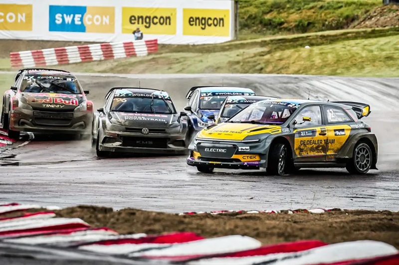 Mobil listrik kalahkan mobil bensin di reli World RX