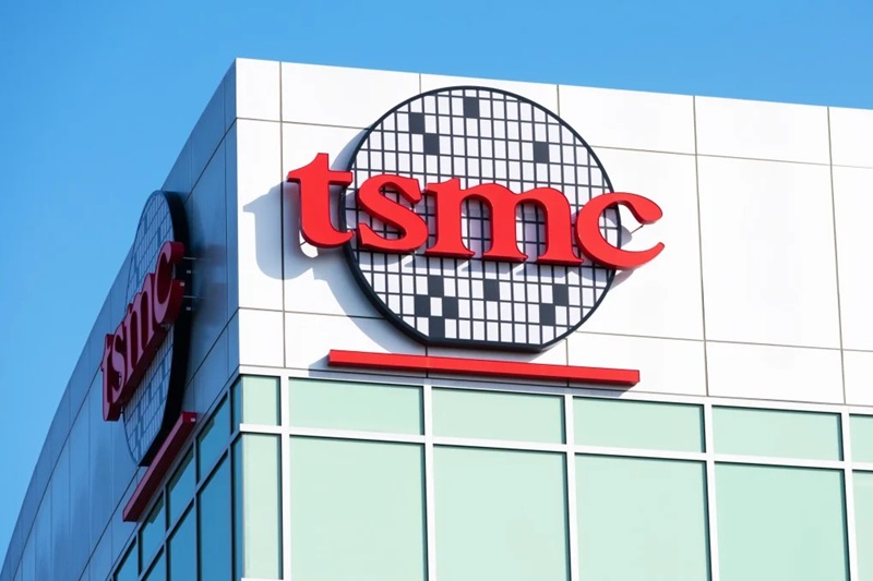 TSMC terima Insentif Rp105 triliun dari Pemerintah AS untuk pabrik chip di Arizona