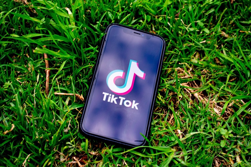 TikTok batasi efek filter demi lindungi kesehatan mental remaja