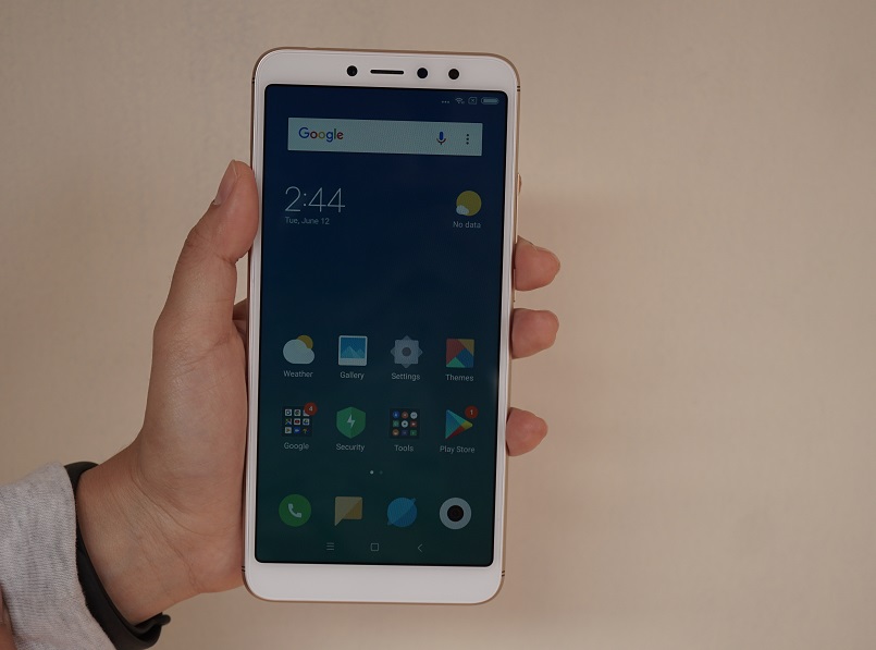 Foto desain keseluruhan Xiaomi Redmi S2