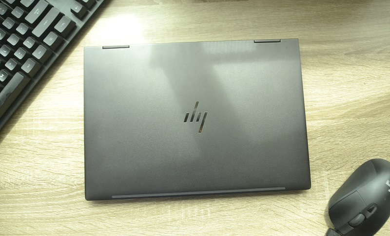 Review HP Envy X360 bodi laptop