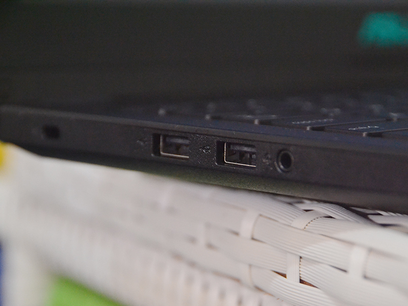 Asus VivoBook Pro F570, perpaduan ciamik AMD dan Nvidia