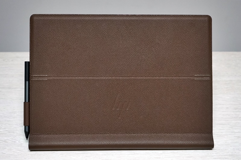 HP Spectre Folio 13, laptop berlapis kulit bergaya flamboyan