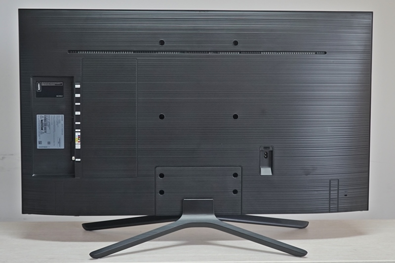 Smart TV Samsung N5500, akses pengoperasian mudah