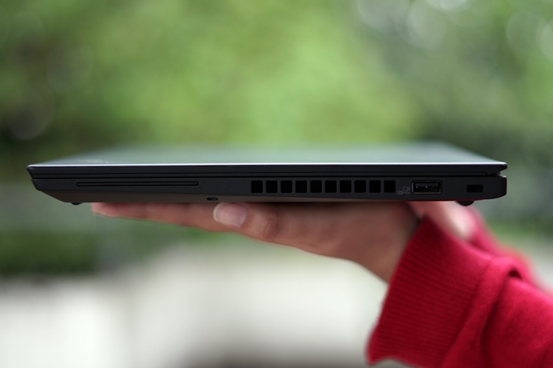 Review Lenovo ThinkPad X395, laptop binis praktis