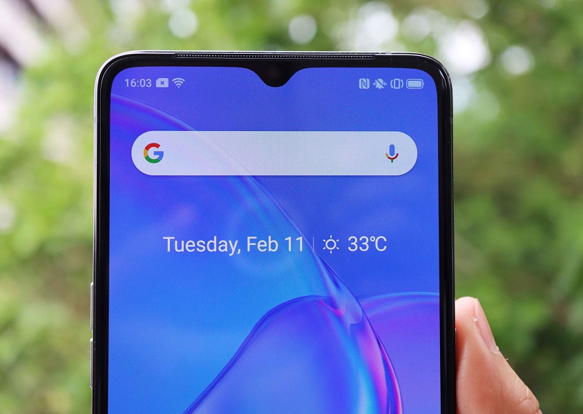 
									Desain keseluruhan realme X2 Pro