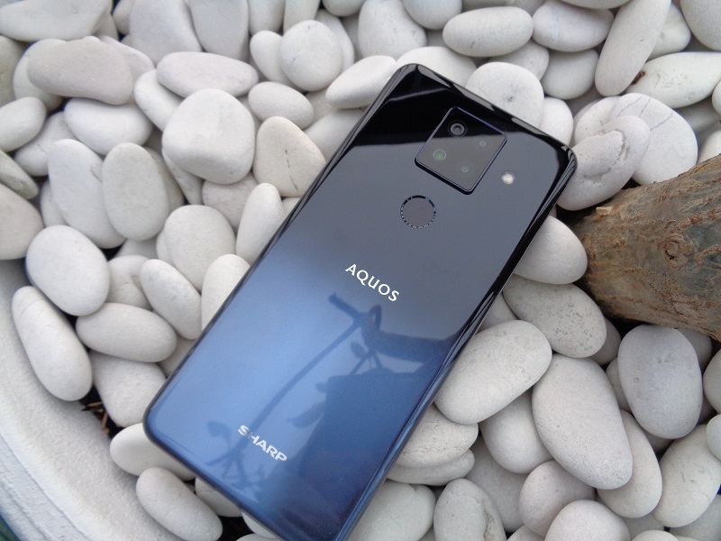 Sharp Aquos Sense4 Plus body smartphone