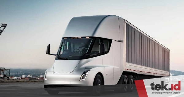 Tesla kirimkan truk listrik Semi perdananya